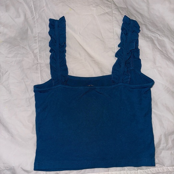 Blue Crop Top with Ruffle Sleeves - Picture 2 of 3